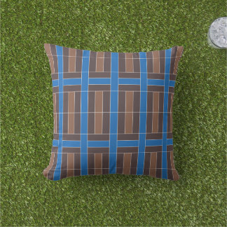 Cojín De Exterior Modern Blue and Brown Geometric Plaid Pattern |
