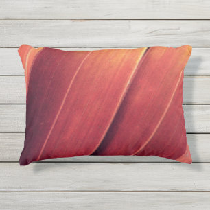 Cojín De Exterior Palm Fronds in Rust and Gold