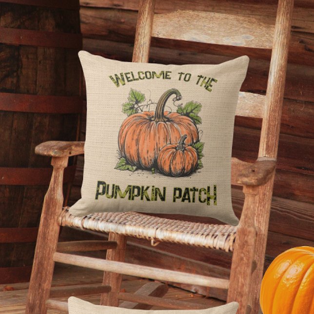Cojín De Exterior Parche de Calabaza Otoño Falso Burlap  (A fun country porch pillow for autumn!)