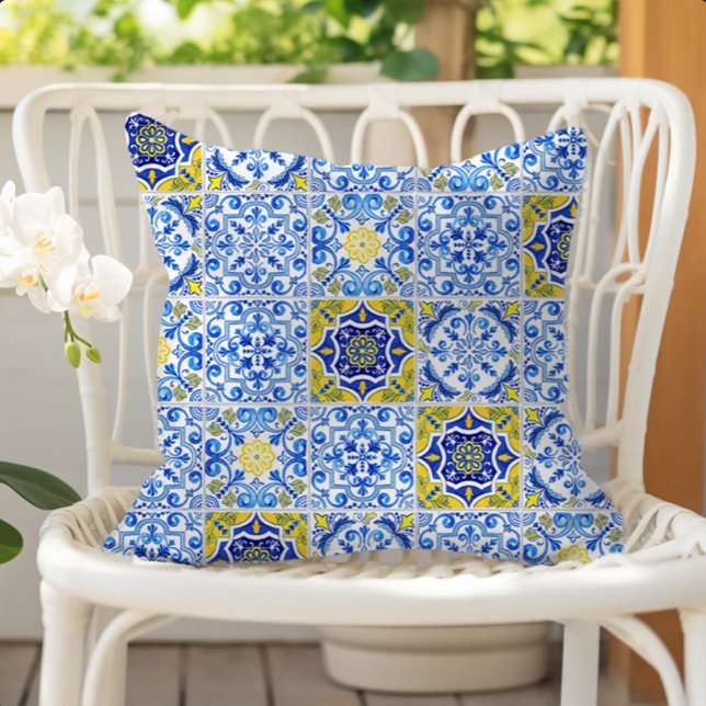Cojín De Exterior Patrón de azulejos azul blanco amarillo (Subido por el creador)