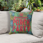 Cojín De Exterior Patrón tropical de Fiesta Porch<br><div class="desc">Su nombre y las palabras "Fiesta de cerdo" aparecen en un patrón de flores tropicales y hojas en diseño de mimbre trenzado en estas almohadas de verano al aire libre. COINCIDIENDO con los artículos de nuestra tienda.</div>