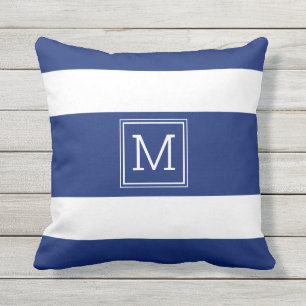 Cojín De Exterior Personalizado monograma simple con franjas azul y