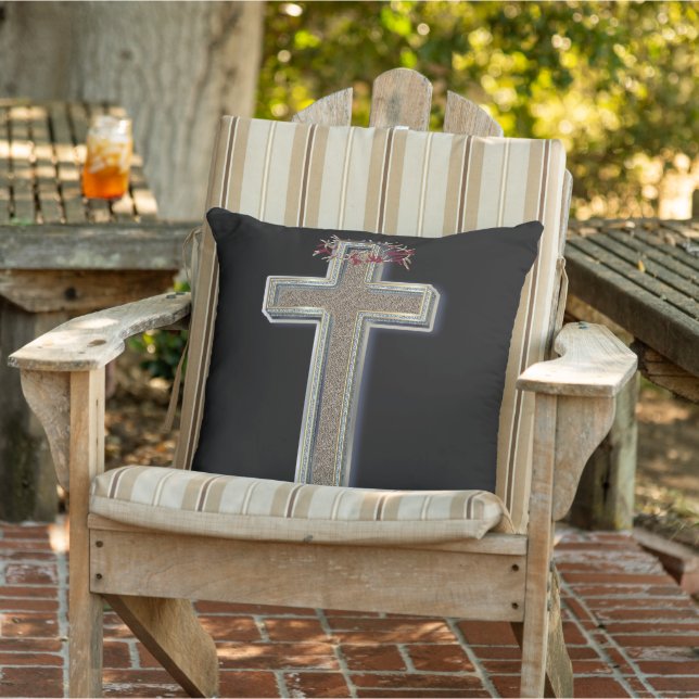 Cojín De Exterior Pilar al aire libre cruzado con fondo negro (Silla)