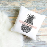 Cojín De Exterior Piña rosa y gris acuarela | Su nombre<br><div class="desc">Piña rosa y gris acuarela | Su nombre</div>