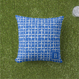 Cojín De Exterior Preppy Bamboo – Monograma Azul Real Costero