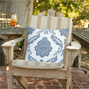 Cojín De Exterior Rococo Damask Patrón Grande Azul sobre Blanco