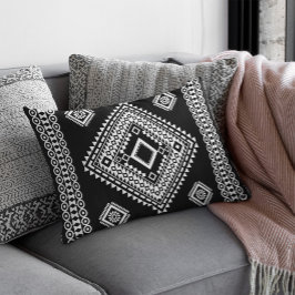 Cojín De Exterior Tribal asiática geométrica sin foco blanca negra