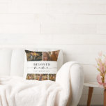 Cojín decorativo<br><div class="desc">Muévase a la comodidad con la almohada de collage de fotos de la "Mamá amada", un sentido recuerdo del Día de la Madre de 2024. Este conservador acogedor, perfecto para una madre, abuela o tía, atesora los momentos familiares y la alegría que traen. Un regalo para adornar su espacio favorito....</div>