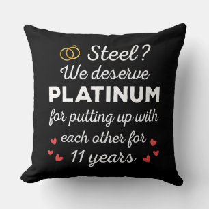 Cojín Decorativo 11° Aniversario Boda I - Pareja divertida de acero