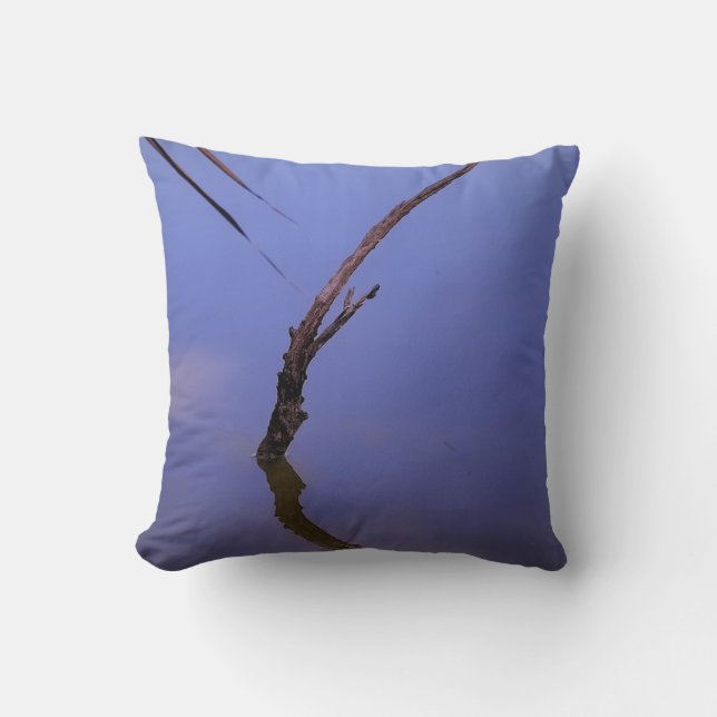 Cojín Decorativo #1-Etang de Scamandre en Camargue.  (Anverso)