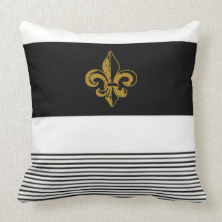 COJÍN DECORATIVO 20 X 20 FLEUR DE LIS PILLOW NEGRO Y BLANCO