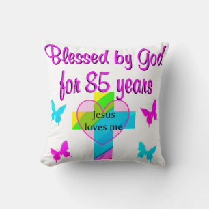 COJÍN DECORATIVO A JESÚS LE ENCANTA ESTE DISEÑO CRUZ DE 85 AÑOS