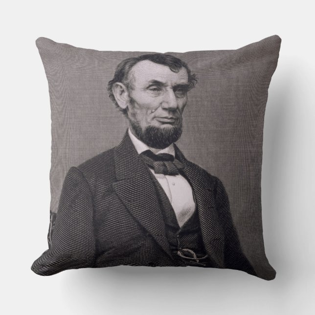 Cojín Decorativo Abraham Lincoln, grabado de una fotografía cerca (Anverso)