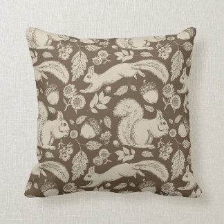 Cojín Decorativo Acorn Squirrel Floral Taupe Ecru Pillow