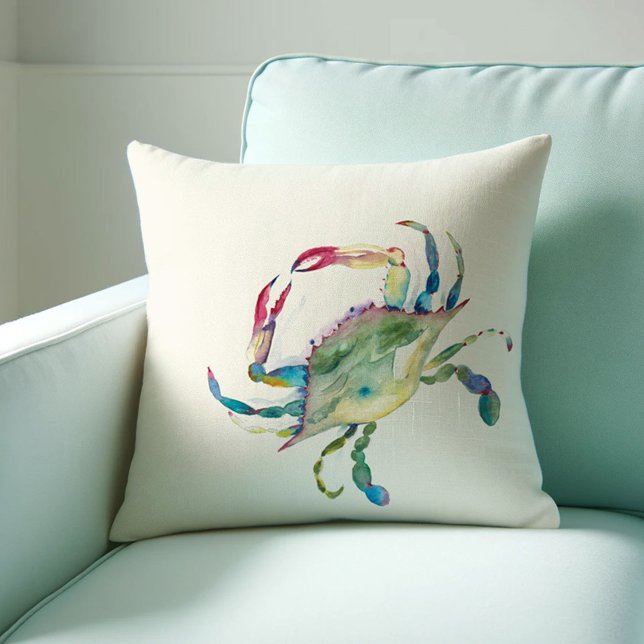 Cojín Decorativo Acuarela De Cangrejo Azul De Maryland Costera (Beach house decor throw pillow features watercolor blue crab art by Victoria Grigaliunas )