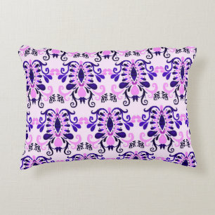 Cojín Decorativo Acuarela Ikat: La etnia tribal no tiene foco
