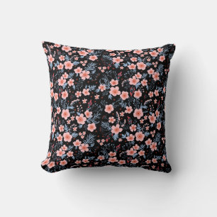 Cojín Decorativo Adorable floral rosa pequeño con fondo negro