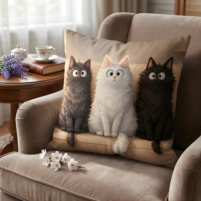 Cojín Decorativo Adorable Fluffy Cats Trio Cute Grey, White & Black (Subido por el creador)