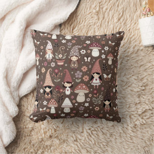 Cojín Decorativo Adorables Gnomos y Hongos Caprichosos 