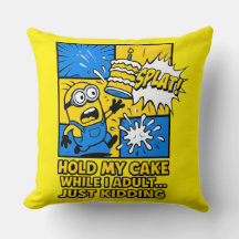 Adulto simplemente bromeando