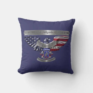 Cojín Decorativo Águila Americana Veterana “Orgullosa de Haber Serv