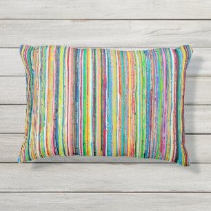 Cojín decorativo al aire libre con rollo arco iris