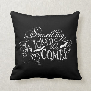 Cojín Decorativo Algo Malvado Alkboard Halloween Pillow