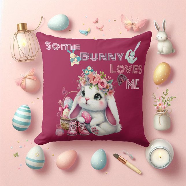 Cojín Decorativo Algún Conejito Me Ama Cesta de Primavera Caprichos (Some Bunny Loves Me Whimsical Spring Basket Custom Throw Pillow)