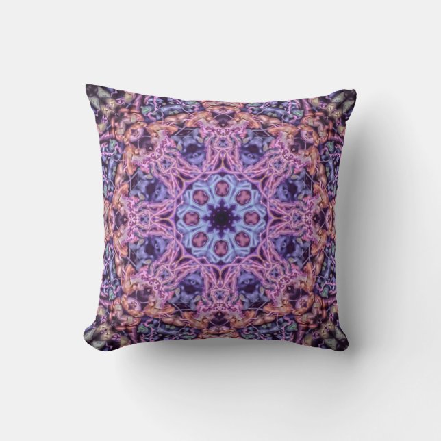 Cojín Decorativo Alien Kaleidoscopic Mandala morado intrincado (Anverso)