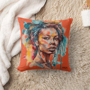 COJÍN DECORATIVO ALMOHADÓN DE SEDA CON ESTAMPADO DE REINA NEGRA