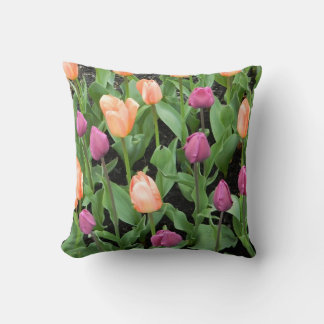 Cojín Decorativo Almohín tulipán (Peach y Purple)