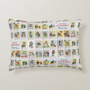 Cojín Decorativo Alphabet Cat, Louis Wain