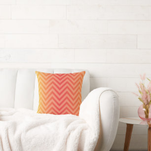 Cojín Decorativo Altas Rayas de Chevron Vintage de la Puesta del So