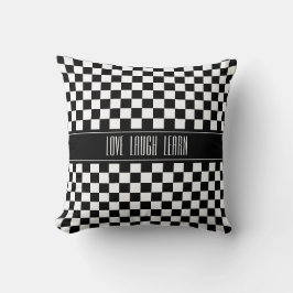 Cojín Decorativo Ama Ríe Aprende en Cuadros Blancos y Negros