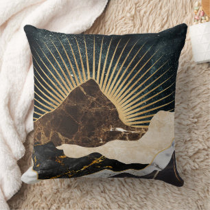 Cojín Decorativo Amanecer Dorado sobre Montañas de Mármol y cielo e