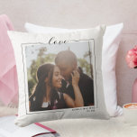 Cojín Decorativo Amar La Foto Y El Texto Personalizados<br><div class="desc">Tema de amor Fotografía personalizada y tipografía de texto tiran almohada de Ricaso - añaden sus propias fotografías y texto a esta gran almohada de dos lados / cojín</div>