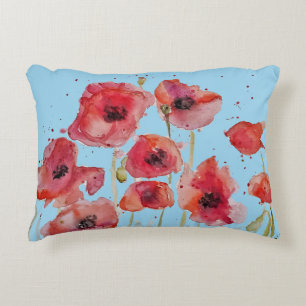 Cojín Decorativo Amaranto Rojo sobre Amapolas Acuarela Azul