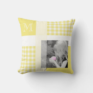 Cojín Decorativo Amarillo Añadir tu foto Gingham Monograma moderno