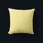 Cojín decorativo amarillo claro<br><div class="desc">Aquí hay una tendencia ascendente de color sólido para 2021. Diseñado en el estado de Washington,  EE.UU. para su disfrute. ¡Gracias por apoyar a artistas independientes!</div>