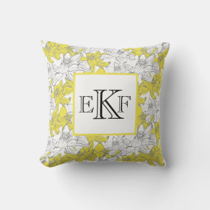 Cojín Decorativo Amarillo con monograma y floral gris blanco