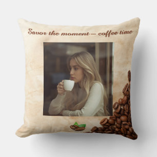 Cojín Decorativo Ambiente Acogedor de Café para tu Sala