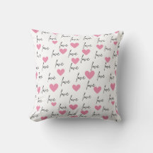Amor y corazones rosados