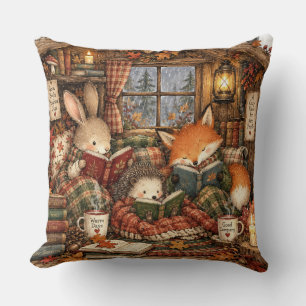Cojín Decorativo Animales caprichosos del bosque leyendo junto a la