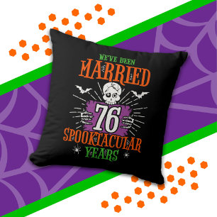 Cojín Decorativo Aniversario de bodas número 76 Spooktacular de Hal