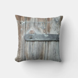 Cojín Decorativo Antiguo pestillo oxidado en madera antigua