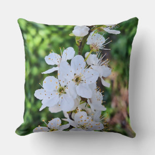 Cojín Decorativo Árbol en Flor en Primavera Rumania – Fotografía de