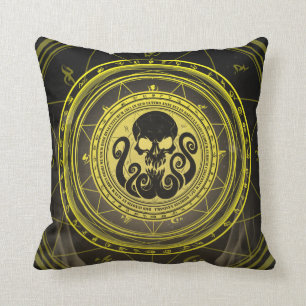 Cojín Decorativo Arcano Amarillo Temeroso De Skullthulhu