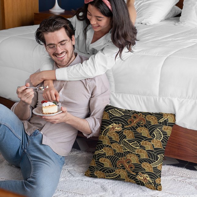 Cojín Decorativo Arte de dragón tradicional oriental oculto (Subido por el creador)