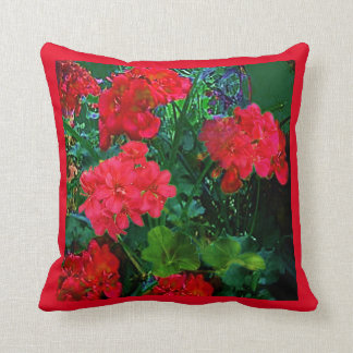COJÍN DECORATIVO ARTE DE JARDÍN VERDE REVERSIBLE ROJO GERANIUMS