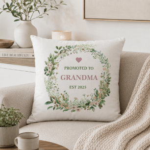 Cojín Decorativo Ascendida a Abuela Est. 2025